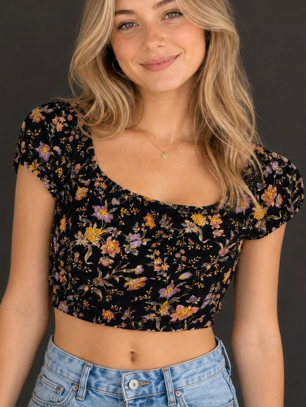American Eagle Outfitters Black Floral Crop Top